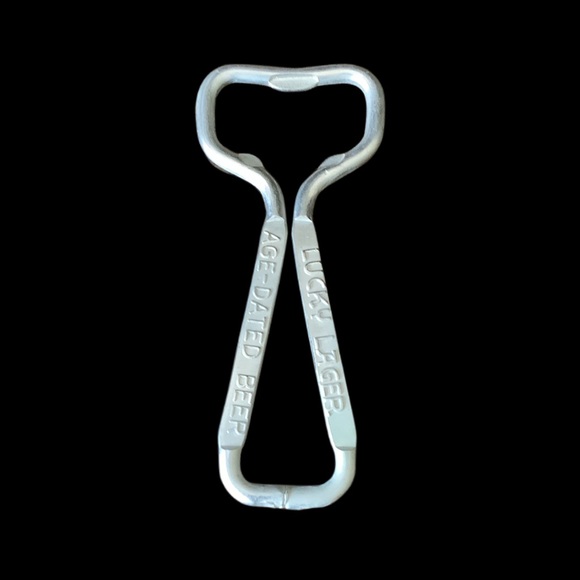 Vintage Lucky Lager Aged beer opener collectible - Picture 3 of 6